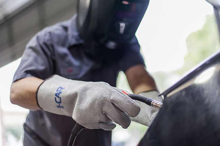 Hyundai Certified Collision Repair Hollingsworth Auto