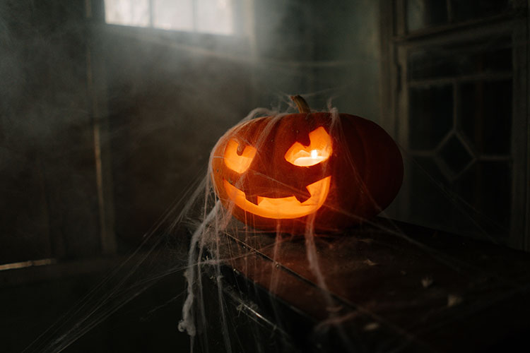 Halloween Safety Tips from Hollingsworth Auto